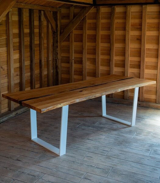 Masă stejar cu picior alb cu inserție rășină -250x90cm