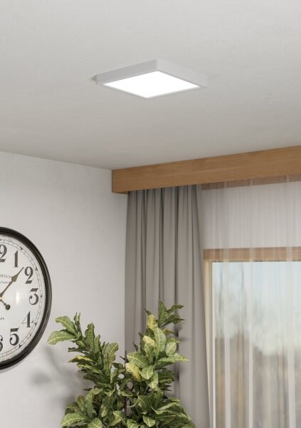 Eglo 901378 - Plafonieră LED RGBW reglabilă cu sticlă fumurie FUEVA-Z LED/10,5W/230V 22x22cm IP44 alb