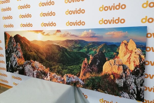 Tablou Vršatské bradlá în Slovacia