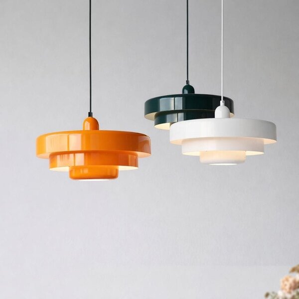 Pendul modern cu design geometric