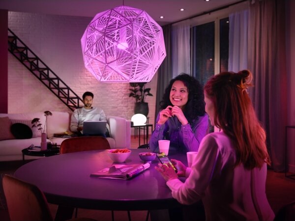 Pachet de pornire Philips Hue WHITE AND COLOR AMBIANCE 2xE27/9W/230V 2200-6500K