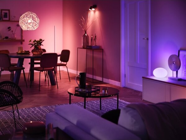 Pachet de pornire Philips Hue WHITE AND COLOR AMBIANCE 2xE27/9W/230V 2200-6500K
