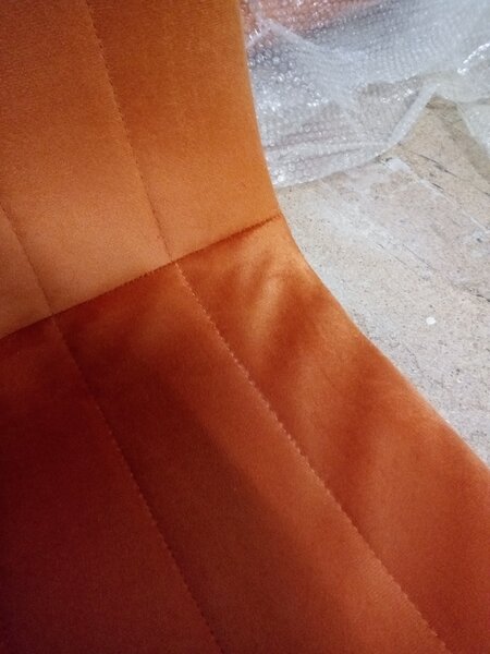 OFERTA Scaun de bar POZZA VELVET cu picioare aurii, teracota II. clasa