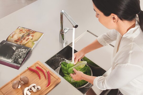 Grohe Essence baterie bucătărie pe picior StarLight Chrome 30270000