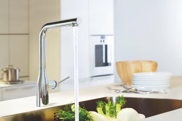 Grohe Essence baterie bucătărie pe picior StarLight Chrome 30270000