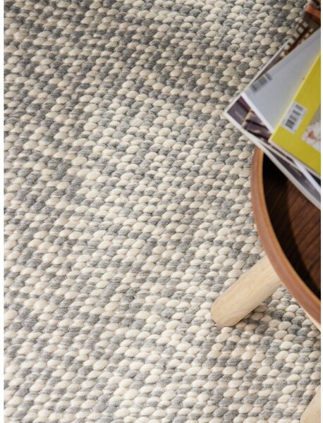 Covor gri deschis/crem țesut manual din lână 140x200 cm Lyon Beans – Elle Decoration