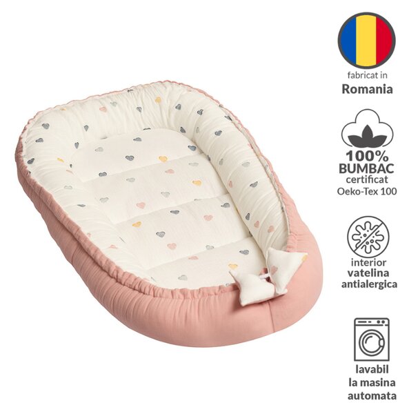 Cosulet bebelus din muselina bumbac 100% Kidizi Baby Nest Color Hearts – reglabil si reversibil, 90x50 cm