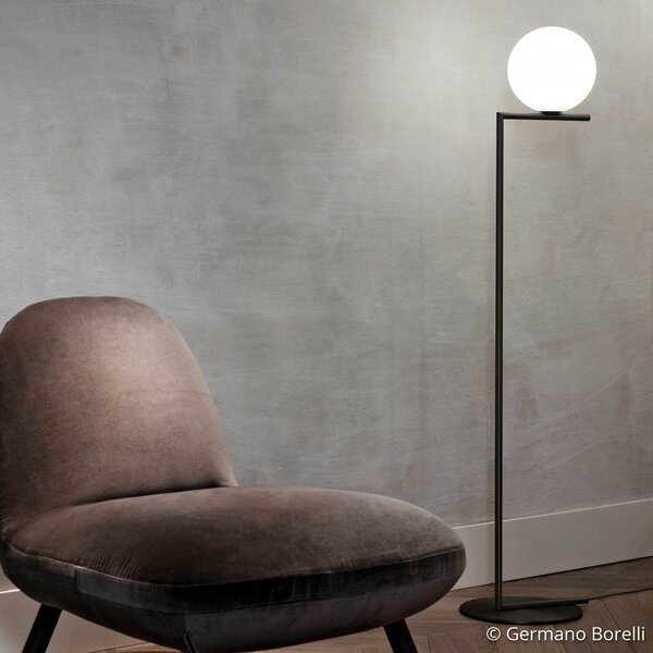FLOS IC F2 Lampadar negru Ø 30 cm, reglabil, Negru, Camera de zi / sufragerie, Metal, Design