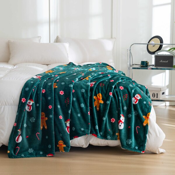 Patura microplus de Craciun SNOWMAN AND GINGERBREAD verde Dimensiuni: 150 x 200 cm