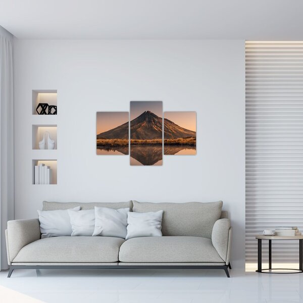 Tablou oglindirea muntelui Taranaki, Noua Zeelanda (90x60 cm)