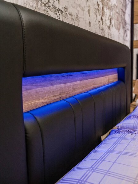 Dormitor MOZART, stejar & negru, pat 160x200 cm, dulap cu 2 usi, 2 noptiere, comoda cu 1 usa si 3 sertare, oglinda, iluminare led, somiera cadou