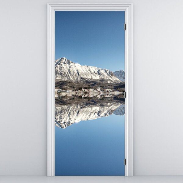 Fototapet pentru ușă - Munții și reflecția lor (95x205cm)