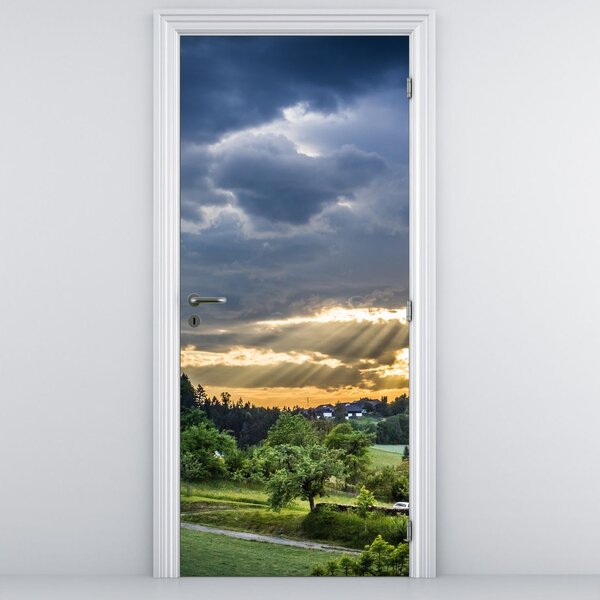 Fototapet pentru ușă - Peisaj cu razele solare (95x205cm)