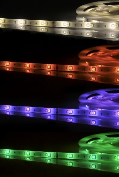 RGB LED Bandă dimmabilă exterior Wi-fi LED/6,5W/IP65 2 m Tuya