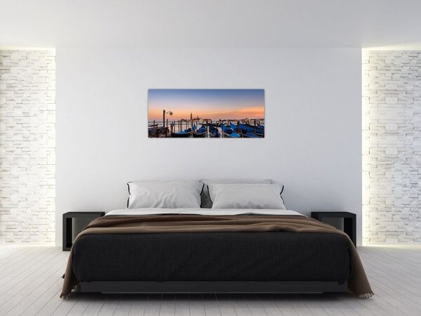 Tablou - zgârie norii unui oraș mare (120x50 cm)