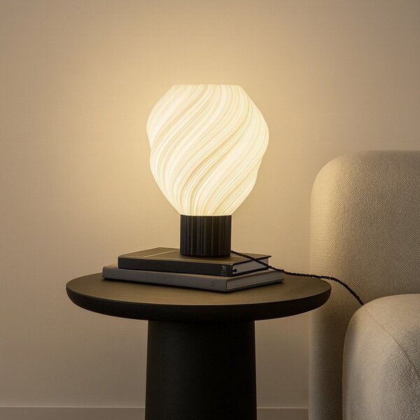 Lindby Lampa de masă Nuvia, înălțime 39,1 cm, albă, imprimare 3D, Alb, Camera de zi / sufragerie, Plastic, Modern