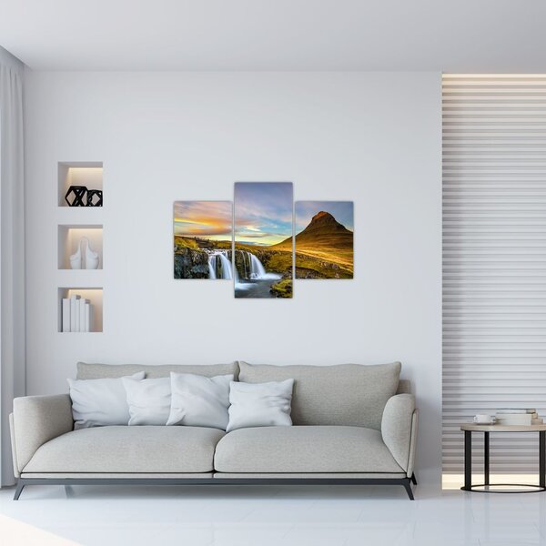 Tablou cu munții și cascade pe Islanda (90x60 cm)