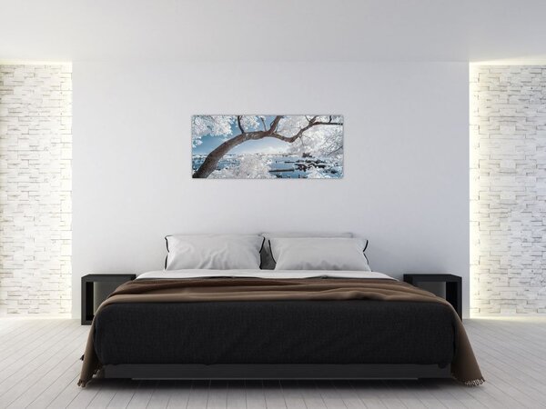 Tablou cu copac înzăpezit lângă apă (120x50 cm)