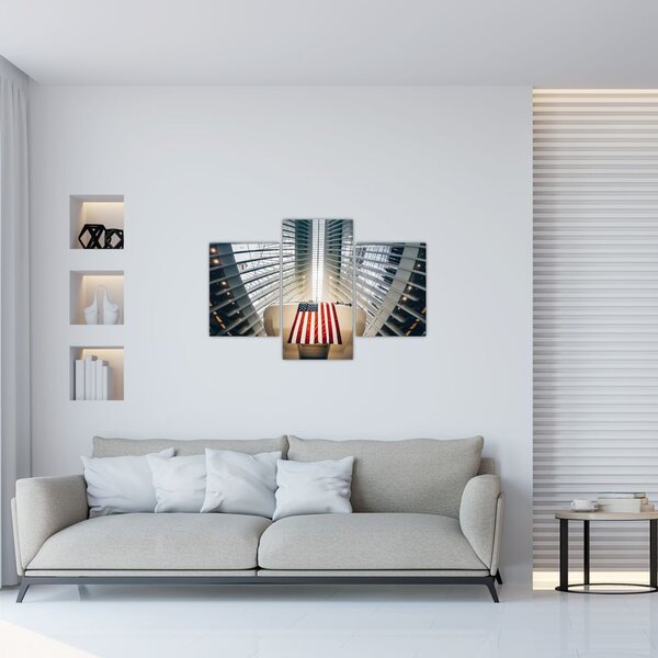 Tablou unei construcții cu steagul SUA (90x60 cm)