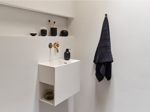 Dozator de săpun lichid negru din gresie ceramică 300 ml Sensu – Zone