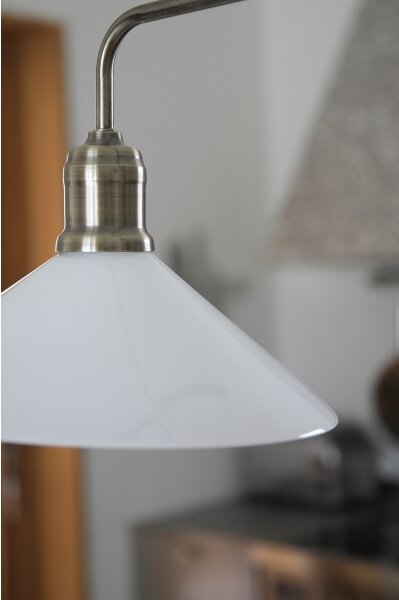 Markslöjd 109160 - Lustră VELA pe tijă, 2xE27/60W/230V, alb/alamă