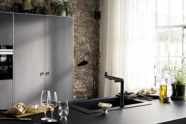 Hansgrohe Aqittura M91 baterie de bucatarie cu filtru pe picior negru 76802670