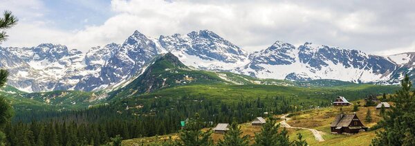 Fototapet - Munții Tatra pitorești (152,5x104 cm)