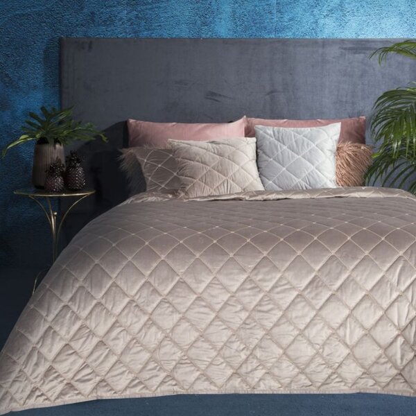 Cuvertură de pat din catifea bej plăcut moale Lăţime: 220 cm | Lungime: 240 cm