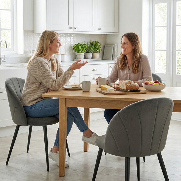 HOMCOM Set de 2 Scaune de Sufragerie din Catifea, Scaune de Bucătărie cu Spătar Curbat în Formă de Scoică, Picioare din Oțel, Stil Nordic, Scaune Tapițate pentru Bucătărie, Dormitor, Living, Gri | Aosom Romania