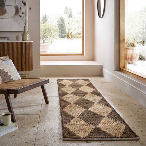 Covor tip traversă maro/în culoare naturală țesut manual din amestec de iută 80x230 cm Effie Diamond – Flair Rugs