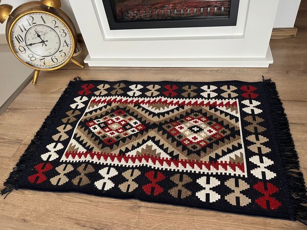 Covor traditional, cu doua fete, dimensiunea 120x180cm, VT59