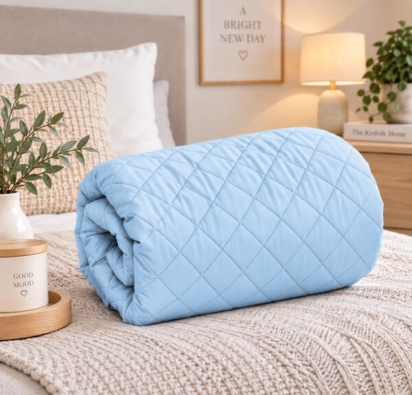Cuvertură Matlasată Elite Home, Uni, 100% Microfibră, 200x220 cm, culoare albastru deschis