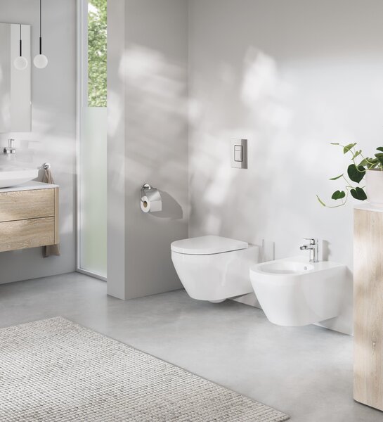 Grohe Euro Ceramic vas wc cu capac soft-close agăţat fără margine cu spălare turbionară alb lucios 102510SH00
