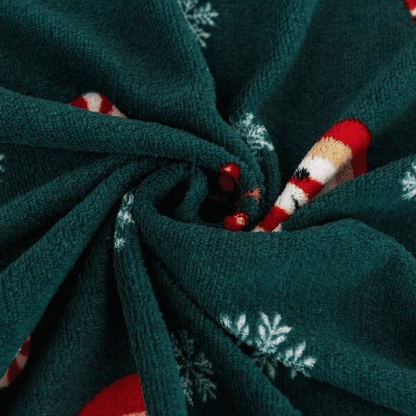 Cearsaf Cocolino microplus cu elastic SNOWMAN AND GINGERBREAD 90x200 cm verde