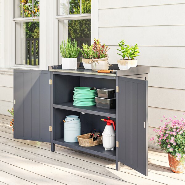 Outsunny Dulap pentru Exterior din Lemn de Brad cu Blat de Lucru din Metal Zincat si 2 Rafturi pentru Scule, 98x48x95.5 cm, Gri | Aosom Romania