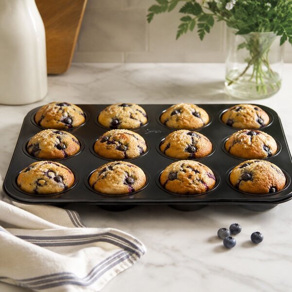 Formă pentru brioșe (muffins)