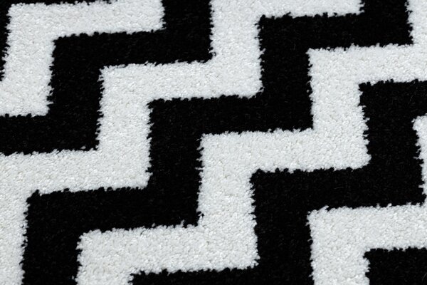Covor Sketch - F561 cremă și negru- Zig Zag