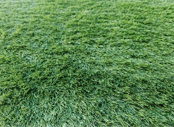 Covor Gazon Iarba Artificiala Jakarta, Gradinita Loc de Joaca Terasa Curte, Inaltime fir 30 mm, Verde, SUPER PRET!!! 200 x 1300