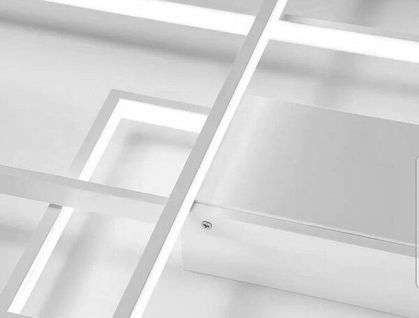 Plafoniera moderna LED + TELECOMANDA WHITE APP660