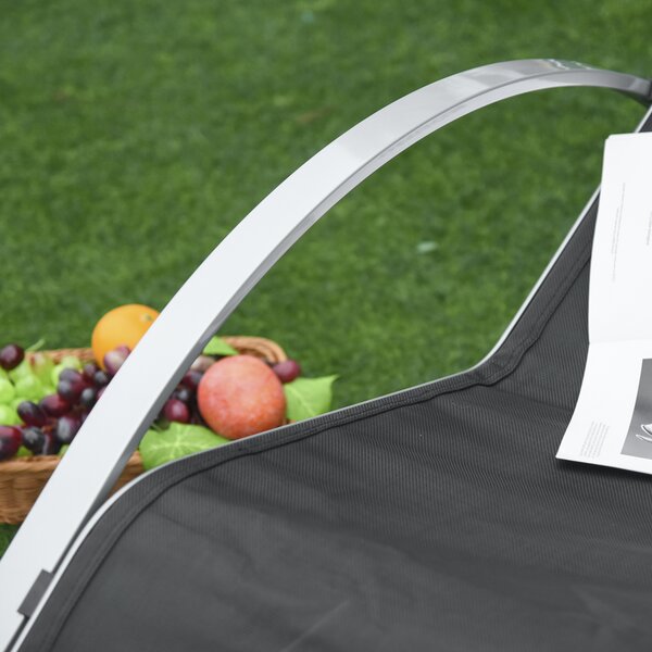 Outsunny Set Mobilier de Grădină: 2 Sezlonguri Pliabile și 1 Măsuță cu Raft din Sticla, Negru, Design Modern | Aosom Romania
