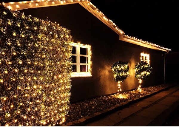 Immax NEO 07756L - Ghirlandă LED RGBW de exterior 400xLED/10 funcții 43m IP44 Wi-Fi Tuya