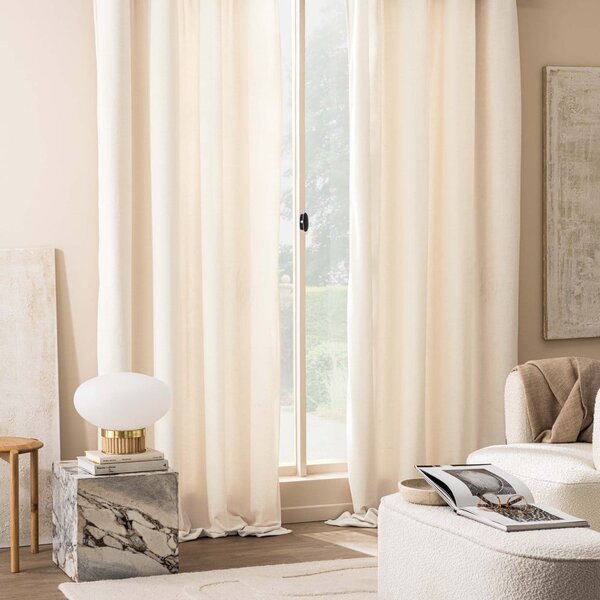 Draperie crem din material bouclé 140x260 cm Winona – douceur d'intérieur