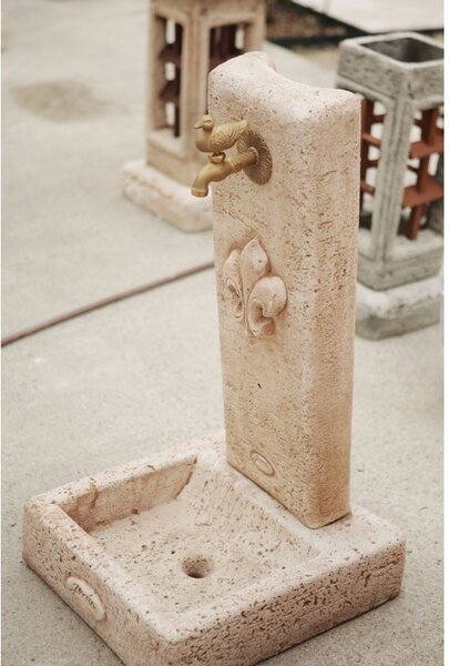 Fântână gradină din beton, Florența