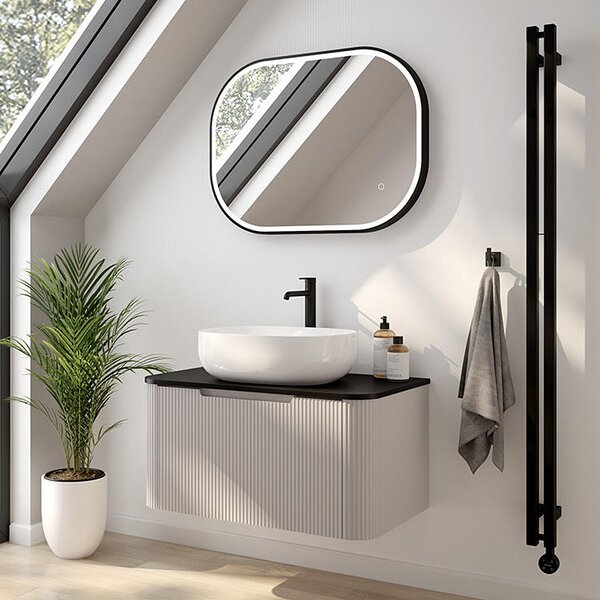 Oltens Stang (s) calorifer de baie decorativ 180x18 cm negru mat 55025300