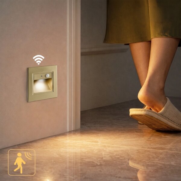 Brilagi - Lampă LED pentru scări cu senzor STEP LIGHT LED/1,5W/230V IP44, aurie