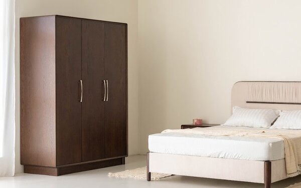 Dulap lemn masiv nuc Cooper, 140 × 62 × 198 cm