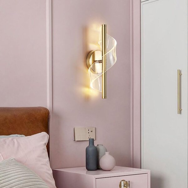 Lampă LED de perete Lucelia – Aurie