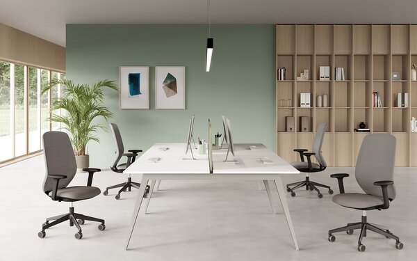 Key lemn masiv Bold – Scaun operativ ergonomic