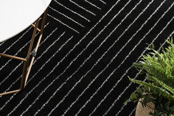 Exclusiv EMERALD covor A0084 glamour, stilat, linii, geometric negru / argint