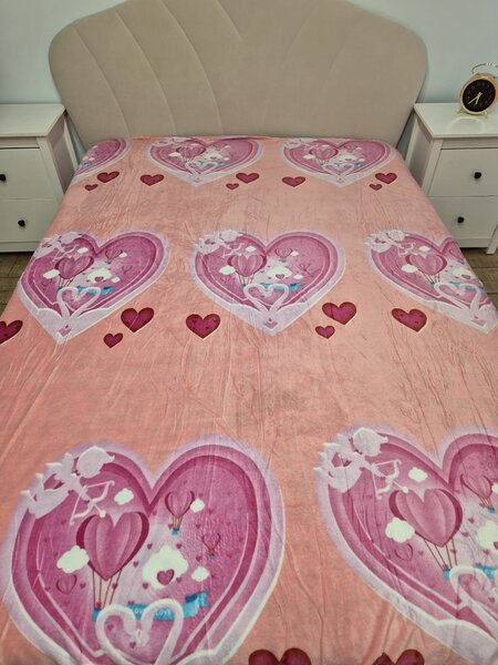 Patura Cocolino 900gr, 200x230cm, roz , cu inimioare si ingerasi, PCS161
